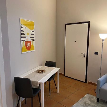 Cozzi Apartment Милано Екстериор снимка